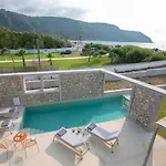 Thines *