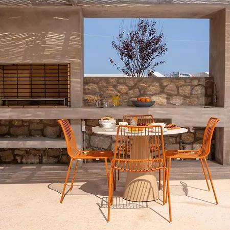 Villa Thines