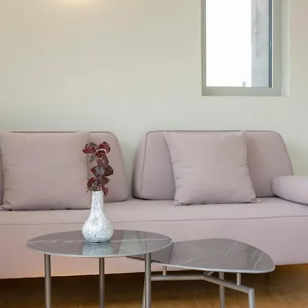 Thines Villa Lefkada City
