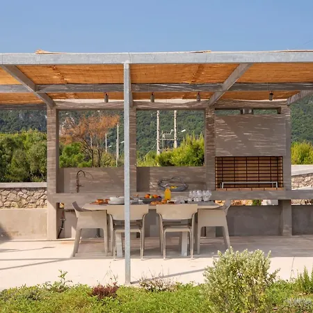 Thines Villa