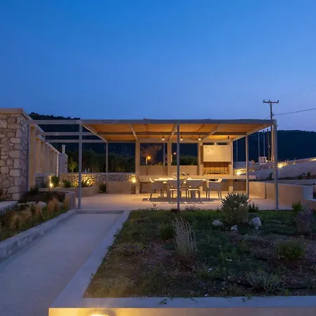 Villa Thines